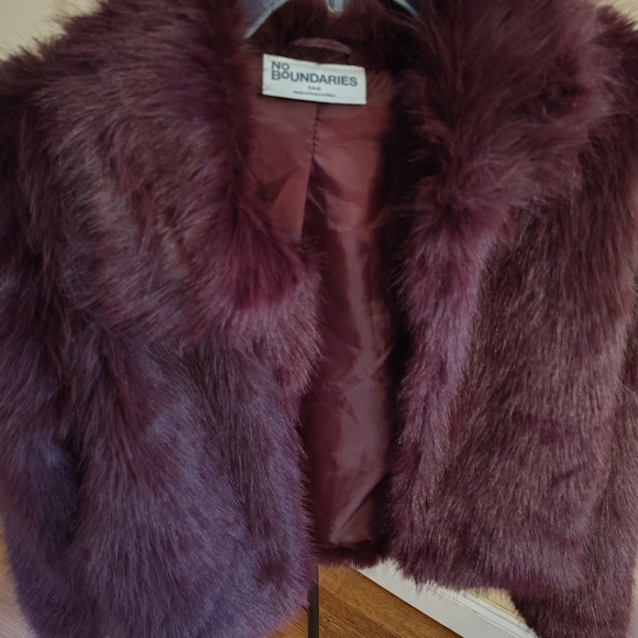 Plum Faux Fur Jacket - Picture 5 of 9